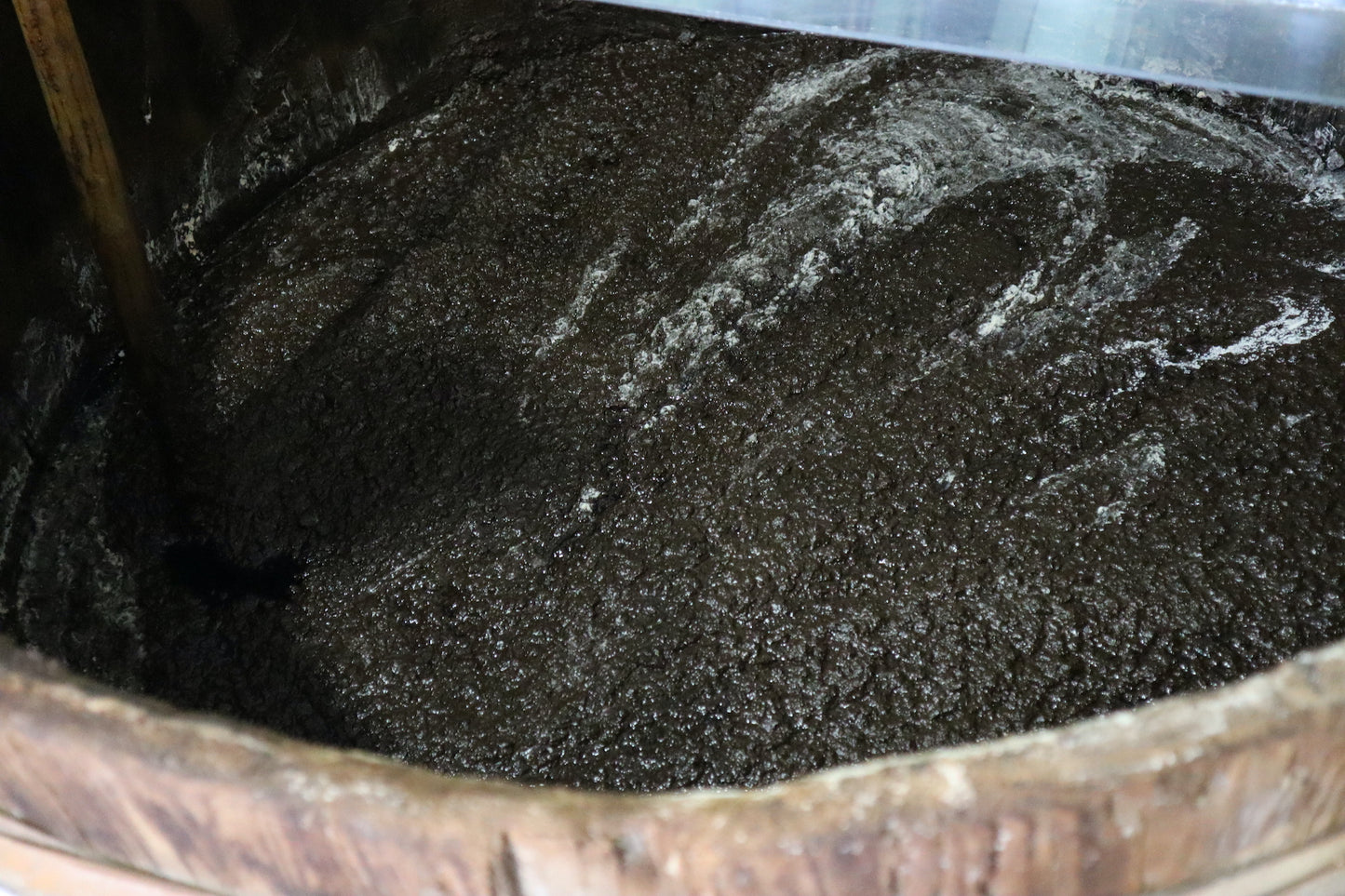 無農薬 化学調味料無添加 天然醸造 丸大豆醤油 こいくち 900ml (松合食品) 九州産 大豆 小麦使用 常温配送